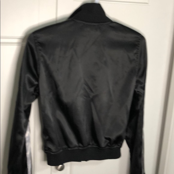 JLO by Jennifer Lopez  jacket in shinny satin - Picture 7 of 8